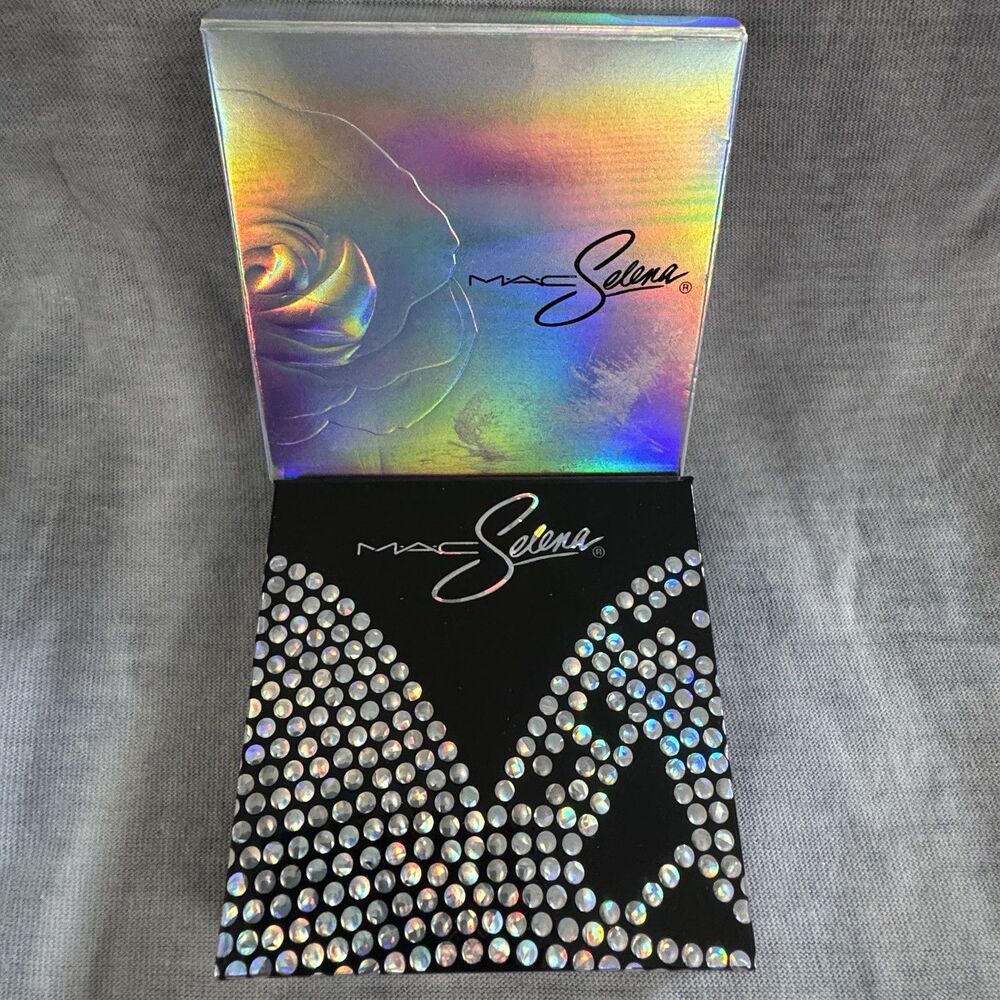 MAC Selena La Reina Collection Extra Dimension Skinfinish La Leyenda 0.31oz / 9g